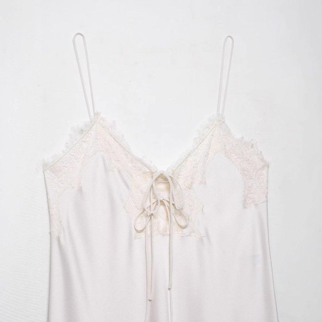 V-neck sleeveless lace up suspender white dress for women