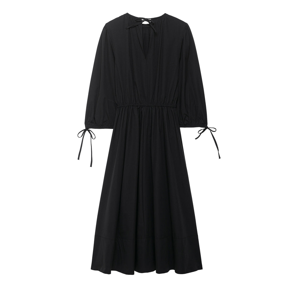 Round neck cuffs tied with black waist cinching dress for women
